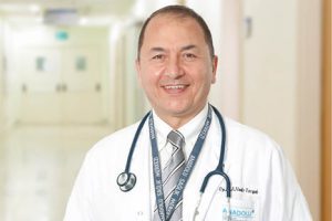 д-р Надир Тосялъ