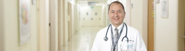 д-р Надир Тосялъ, специалист педиатрична хирургия, Анадолу Медицински Център